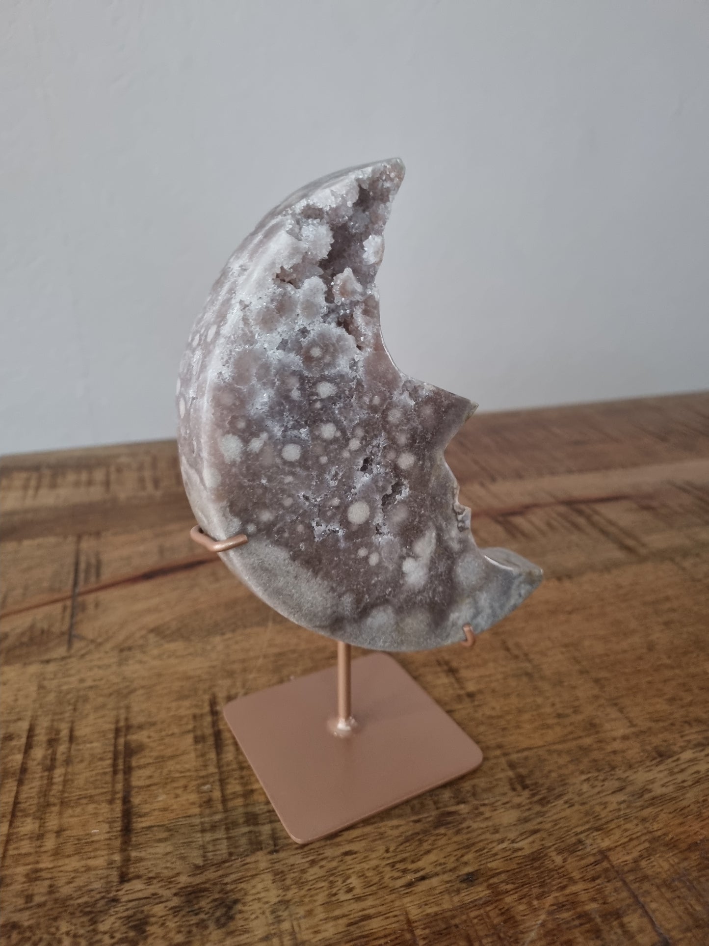 Pink amethyst moon on stand 1