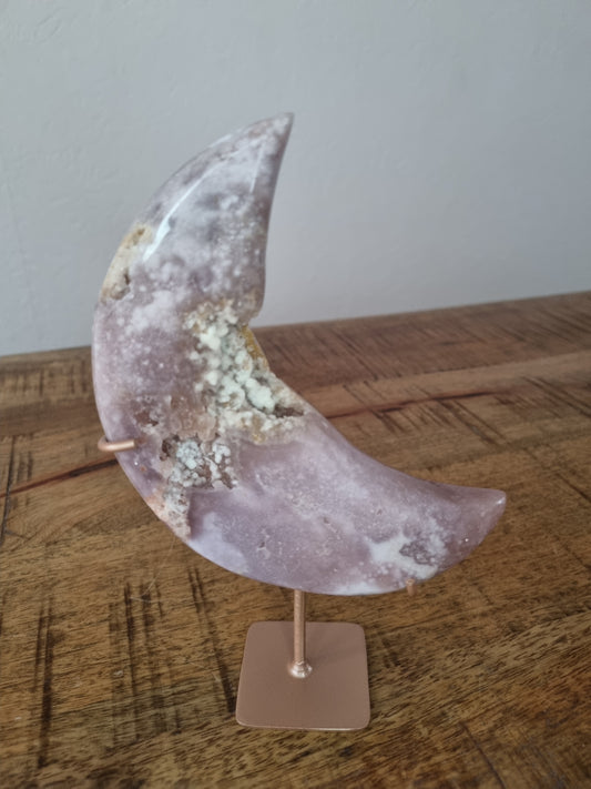 Pink amethyst moon on stand 7