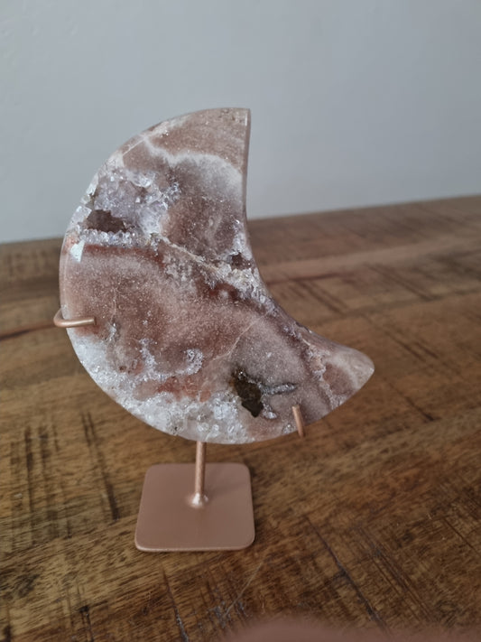 Roze amethist maan op standaard 5